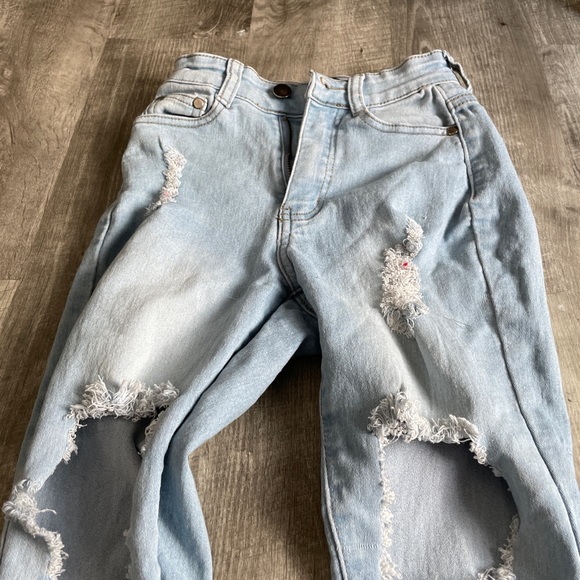 jeans - Picture 2 of 3